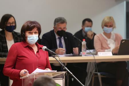 17. redna seja občinskega sveta občine Cerknica 04 FOTO LJUBO VUKELIČ